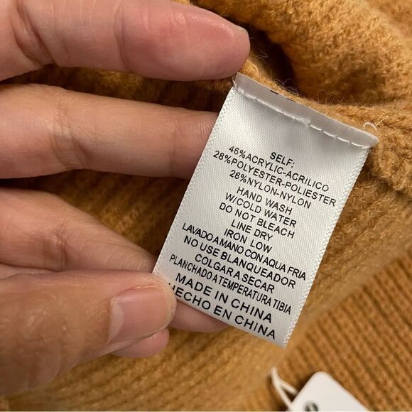 SIX FIFTY women’s Rae Foldover sweater in butternut squash size small new - Picture 6 of 8